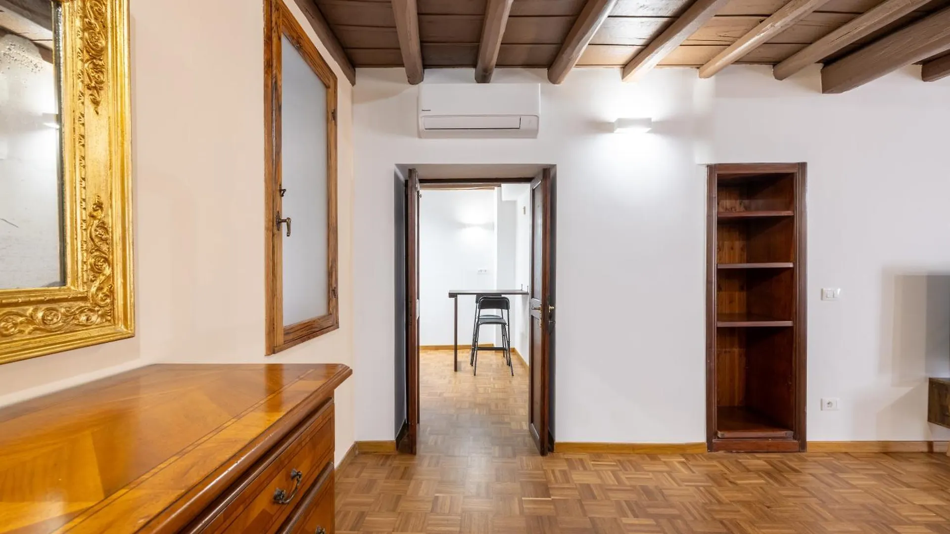 Woodstyle Apartment - Navona Rom 0*,